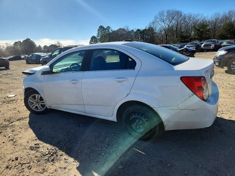 صورة رقم 2 من المزاد - 2015 CHEVROLET SONIC مع VIN 1G1JC5SH2F4150794