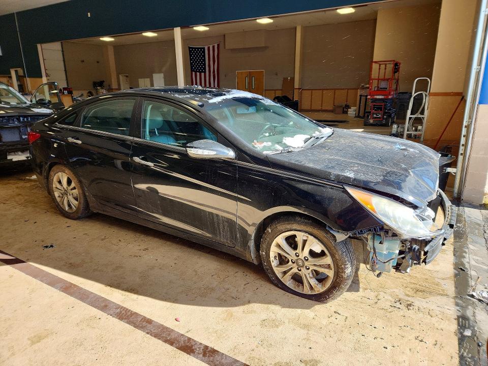 Photo 4 from auction – 2012 HYUNDAI SONATA SE with VIN 5NPEC4AC8CH475447