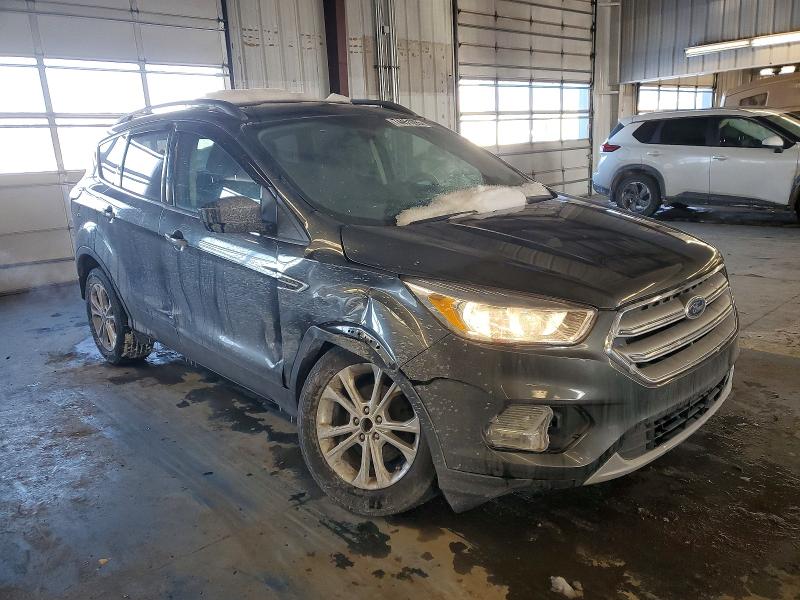 Foto 4 de la subasta – 2018 FORD ESCAPE con VIN 1FMCU0GD2JUD06956