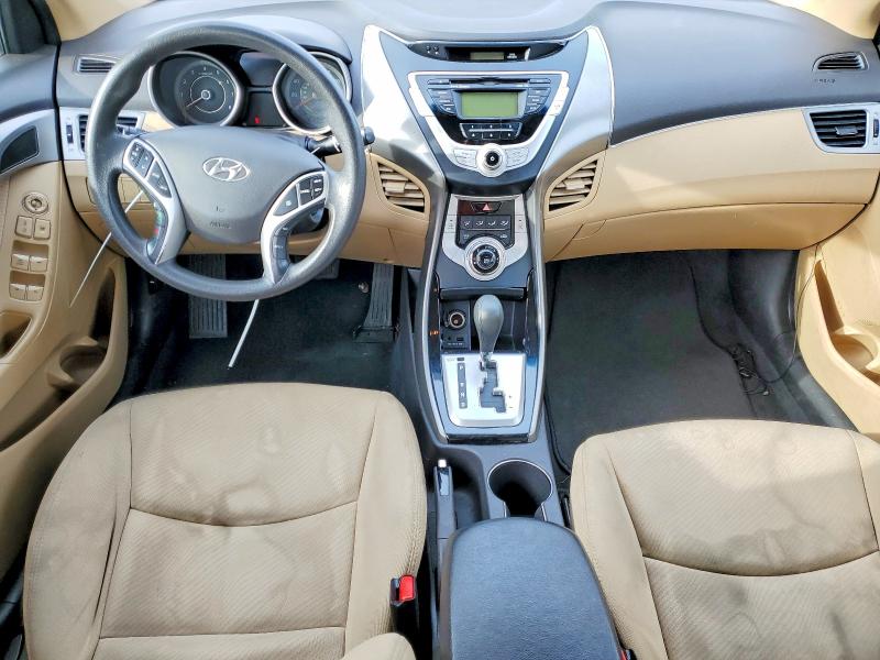Photo 8 from auction – 2012 HYUNDAI ELANTRA with VIN KMHDH4AE7CU271982