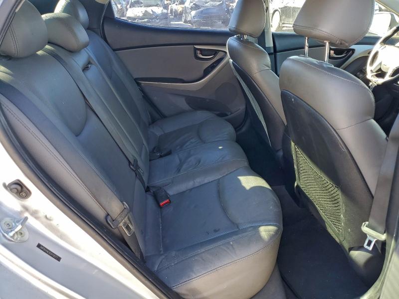 Photo 10 from auction – 2012 HYUNDAI ELANTRA GL with VIN 5NPDH4AE0CH119377