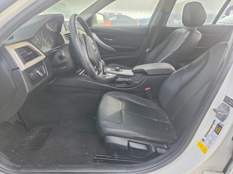 Photo 7 from auction – 2015 BMW 320 with VIN WBA3B1G52FNT03661