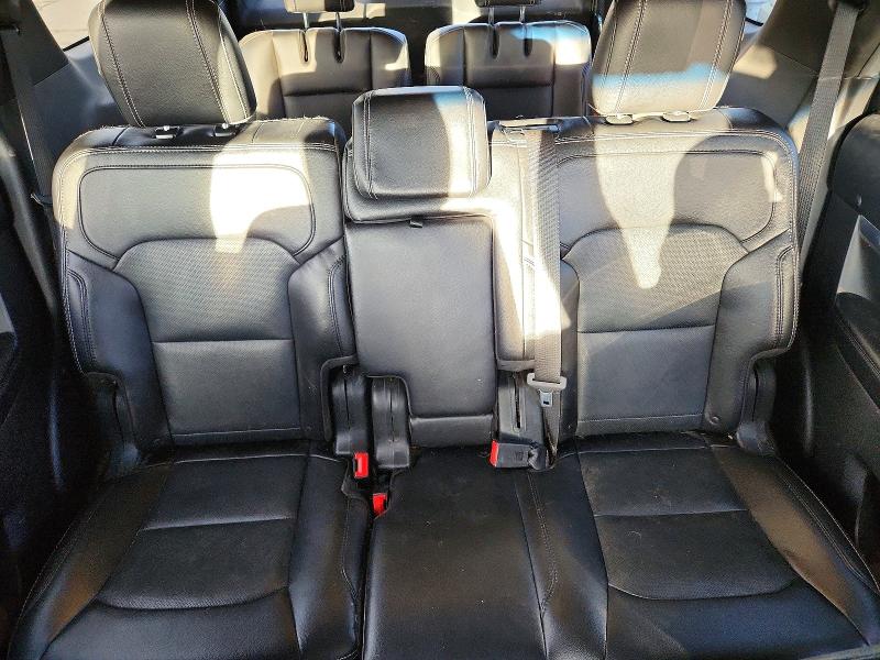 Photo 10 from auction – 2017 FORD EXPLORER L with VIN 1FM5K8F81HGC93529