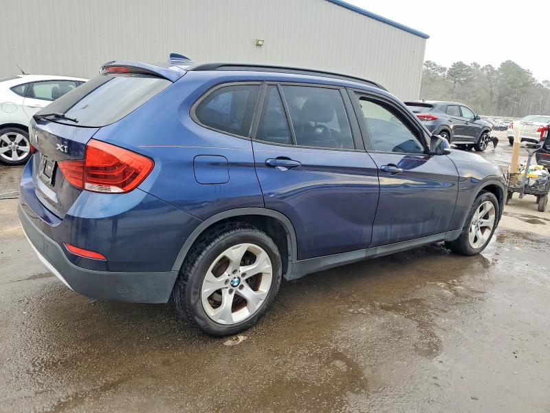 Photo 3 from auction – 2014 BMW X1 SDRIVE2 with VIN WBAVM1C59EVW49049