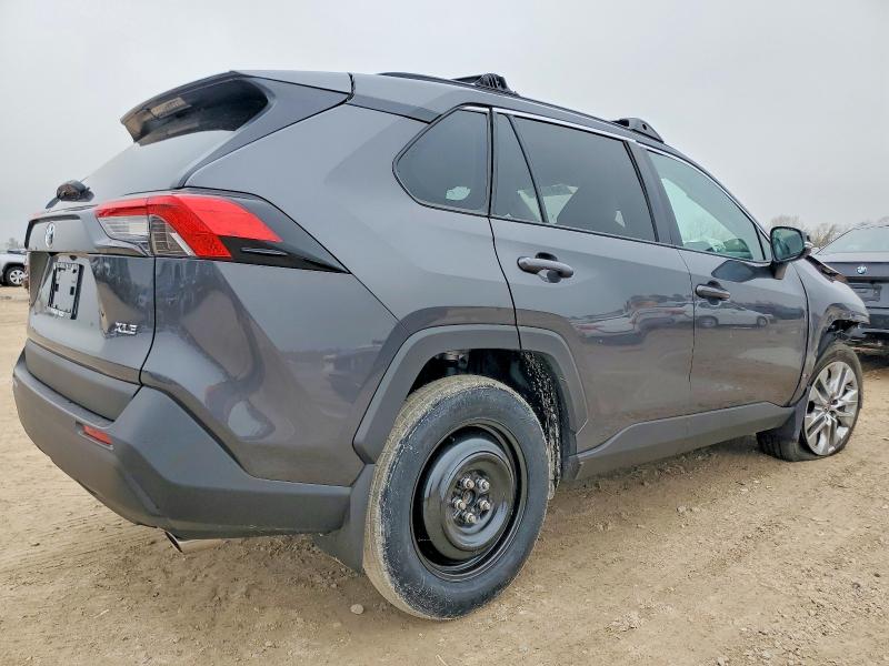 Photo 3 from auction – 2025 TOYOTA RAV4 XLE P with VIN 2T3C1RFV8SW413235