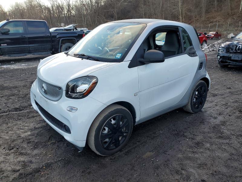 SMART FORTWO 2016 с VIN WMEFJ5DA4GK083990 - Фото с аукциона