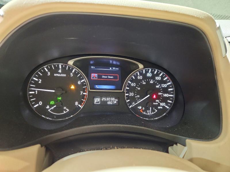 Photo 9 from auction – 2015 NISSAN PATHFINDER with VIN 5N1AR2MN8FC600716