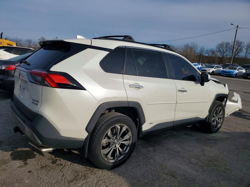 Photo 3 from auction – 2022 TOYOTA RAV4 LIMIT with VIN 4T3D6RFV2NU075700