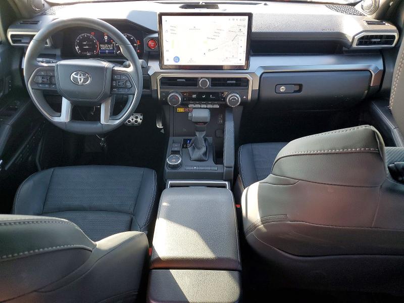 Photo 8 from auction – 2025 TOYOTA 4RUNNER SR with VIN JTEVA5AR5S5001711