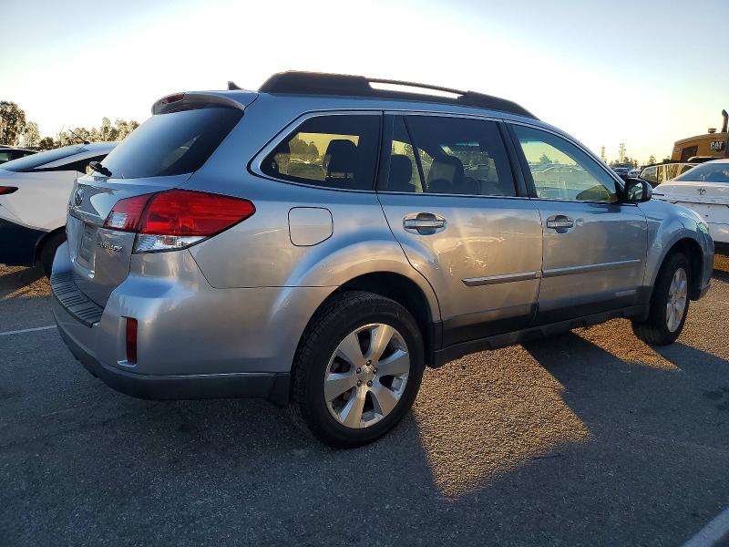 Photo 3 from auction – 2012 SUBARU OUTBACK 3. with VIN 4S4BRDHC1C2238643