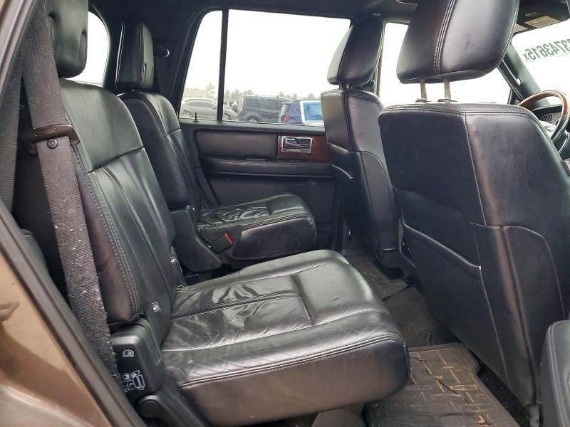 Photo 11 from auction – 2016 LINCOLN NAVIGATOR with VIN 5LMJJ2HTXGEL06818