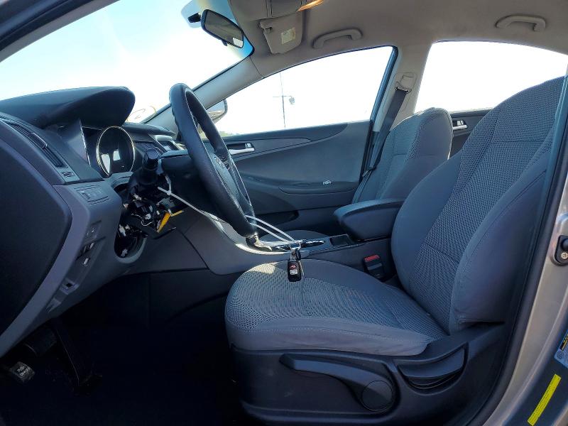 Photo 7 from auction – 2011 HYUNDAI SONATA with VIN 5NPEB4AC3BH148973