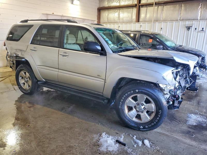 Photo 4 from auction – 2003 TOYOTA 4RUNNER SR with VIN JTEZU14R038008210