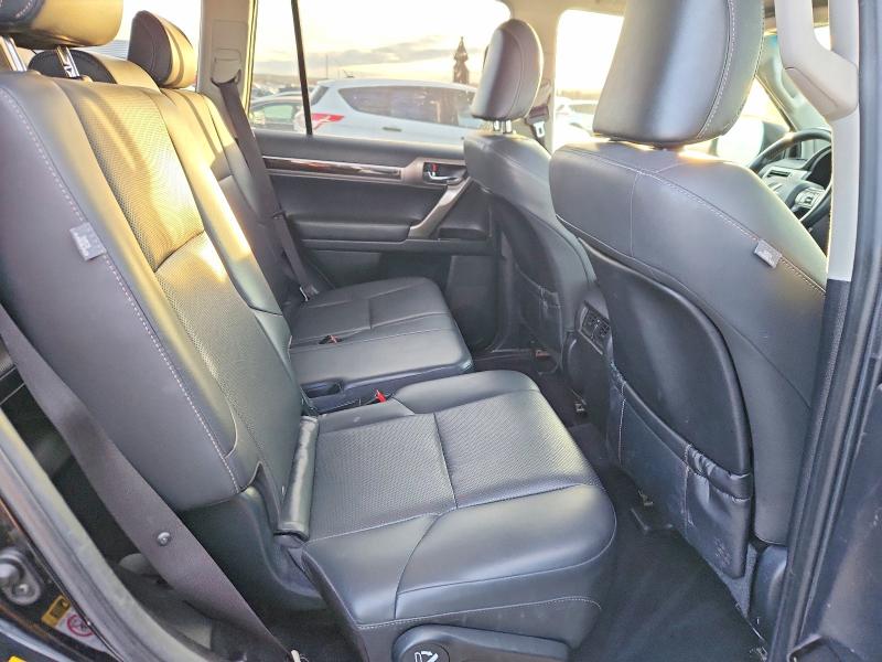 Photo 11 from auction – 2015 LEXUS GX 460 with VIN JTJBM7FX5F5102686