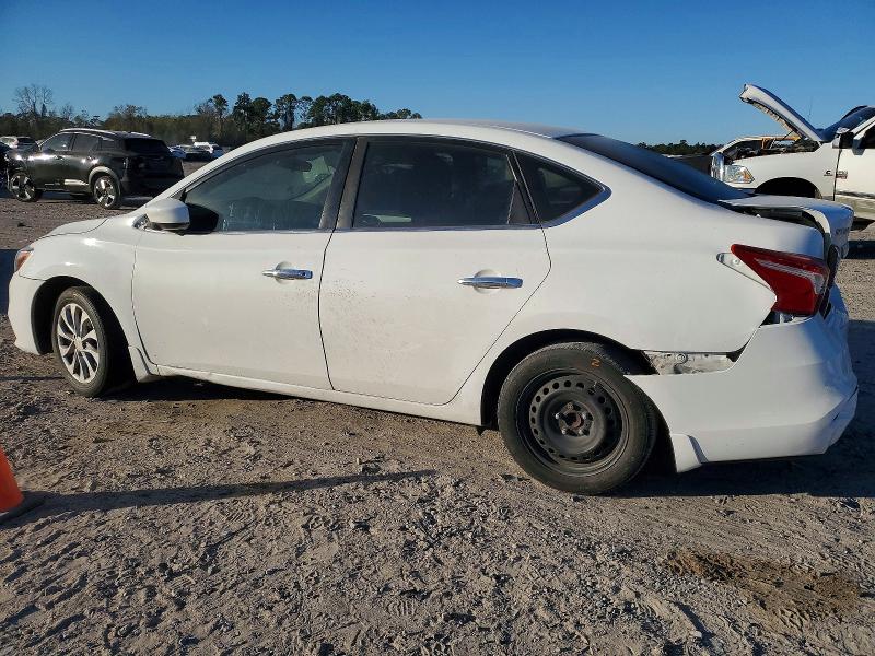 Photo 2 from auction – 2017 NISSAN SENTRA S with VIN 3N1AB7AP1HY328311