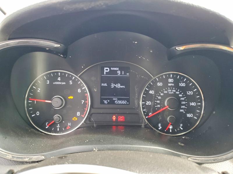 Photo 9 from auction – 2017 KIA FORTE with VIN 3KPFK4A77HE035810