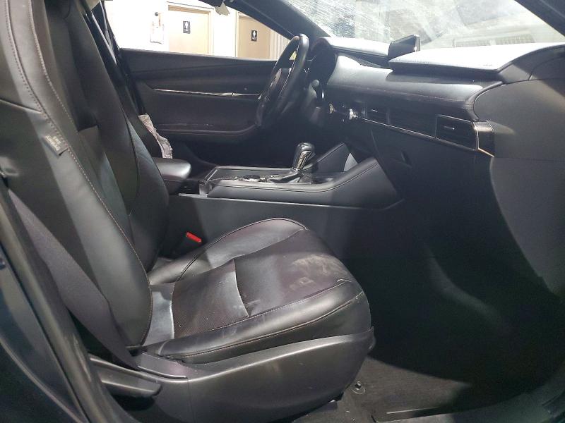 Photo 7 from auction – 2020 MAZDA 3 PREMIUM with VIN JM1BPBNM7L1156241