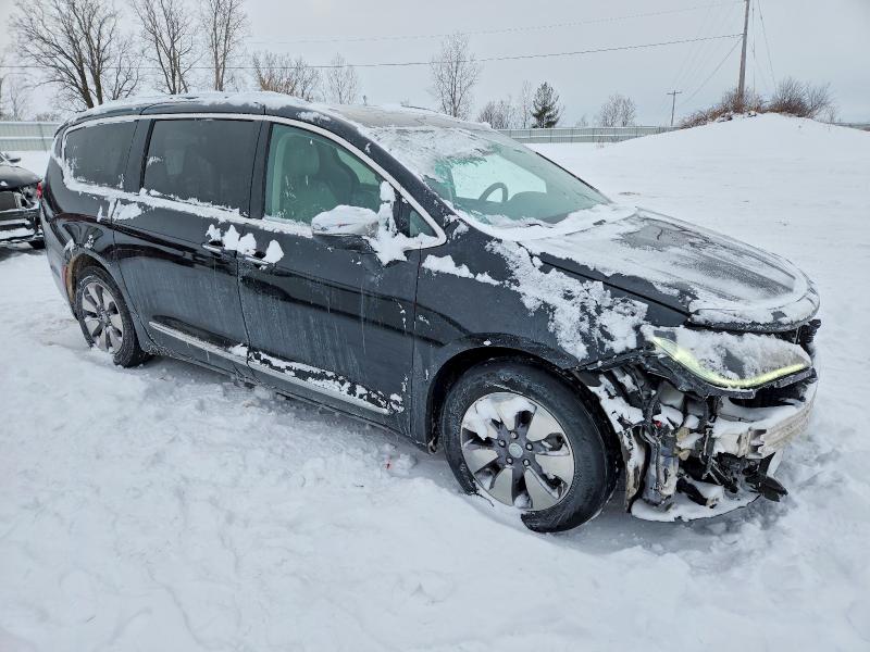 Photo 4 from auction – 2017 CHRYSLER PACIFICA with VIN 2C4RC1N7XHR739923