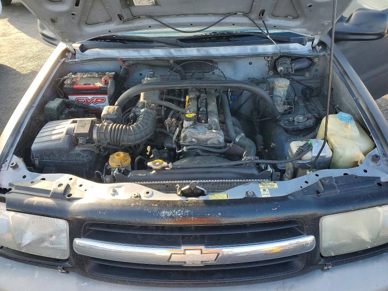 Photo 12 from auction – 1999 CHEVROLET TRACKER with VIN 2CNBJ13C5X6919894