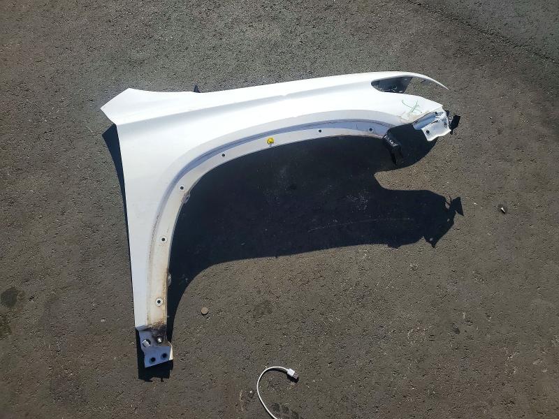 Photo 13 from auction – 2020 CHEVROLET TRAVERSE with VIN 1GNERFKW5LJ218456