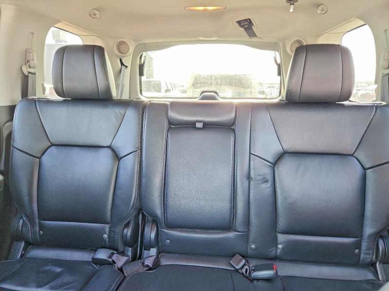 Photo 10 from auction – 2015 HONDA PILOT TOUR with VIN 5FNYF4H94FB052995