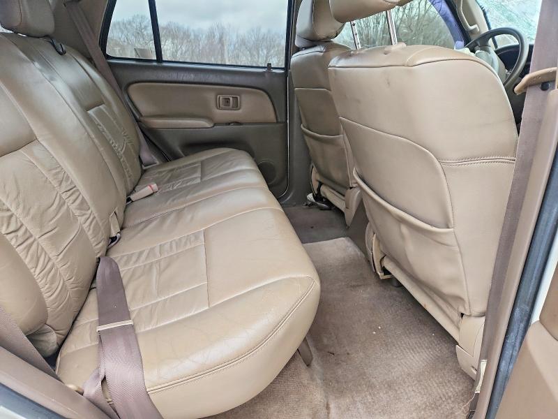 Photo 11 from auction – 1999 TOYOTA 4RUNNER with VIN JT3GN87RXX0131082