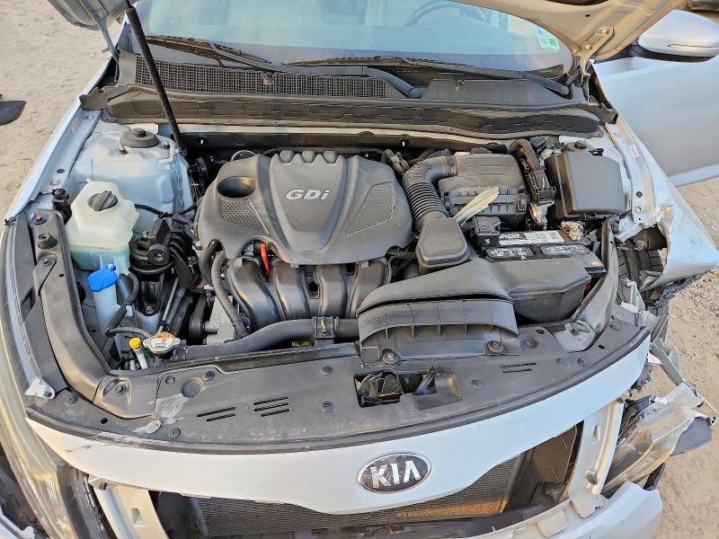 Zdjęcie 11 z aukcji – 2014 KIA OPTIMA EX z VIN 5XXGN4A70EG303949