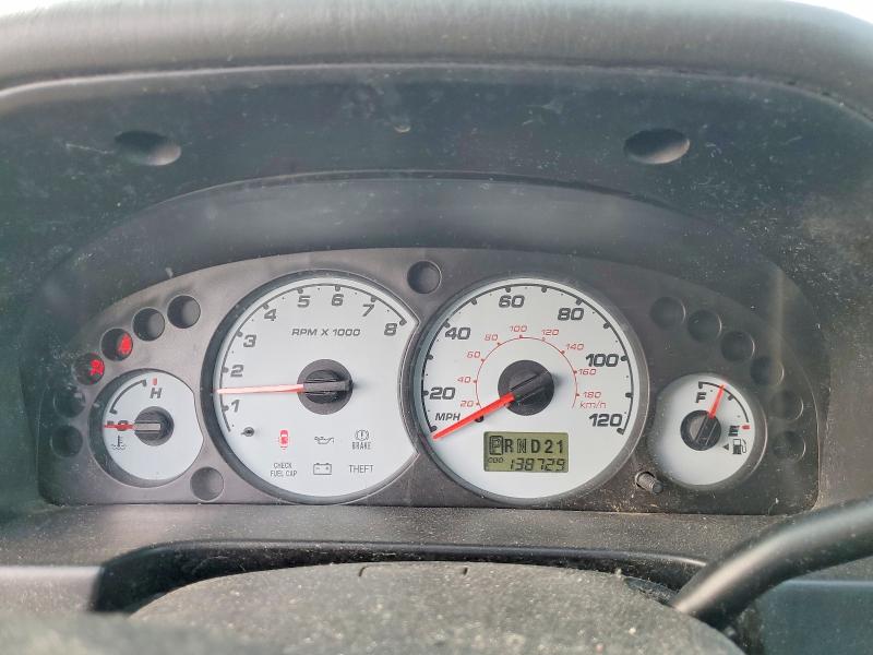 Photo 9 from auction – 2003 FORD ESCAPE XLT with VIN 1FMYU03153KE08946