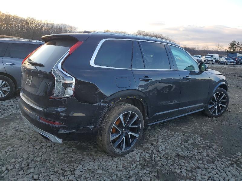 Photo 3 from auction – 2021 VOLVO XC90 with VIN YV4A221K2M1702439