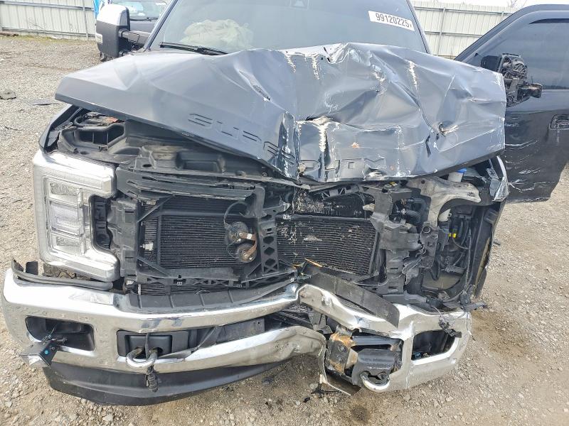 Photo 11 from auction – 2017 FORD F250 with VIN 1FT7W2BTXHED56695