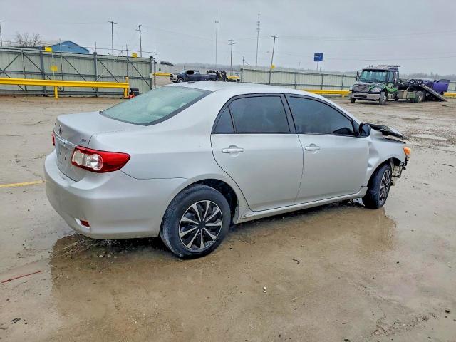 Photo 3 from auction – 2011 TOYOTA COROLLA BA with VIN JTDBU4EEXB9126454