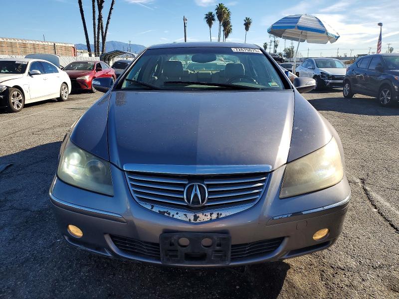 Photo 5 from auction – 2005 ACURA RL with VIN JH4KB16535C013227