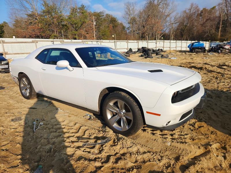 Photo 4 from auction – 2022 DODGE CHALLENGER with VIN 2C3CDZAG5NH211560
