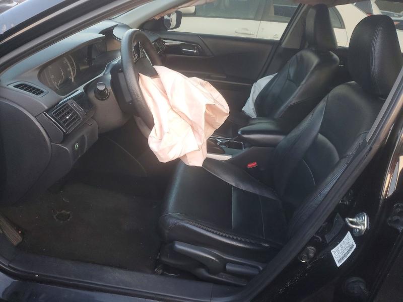 Photo 7 from auction – 2016 HONDA ACCORD with VIN 1HGCR2F37GA217051