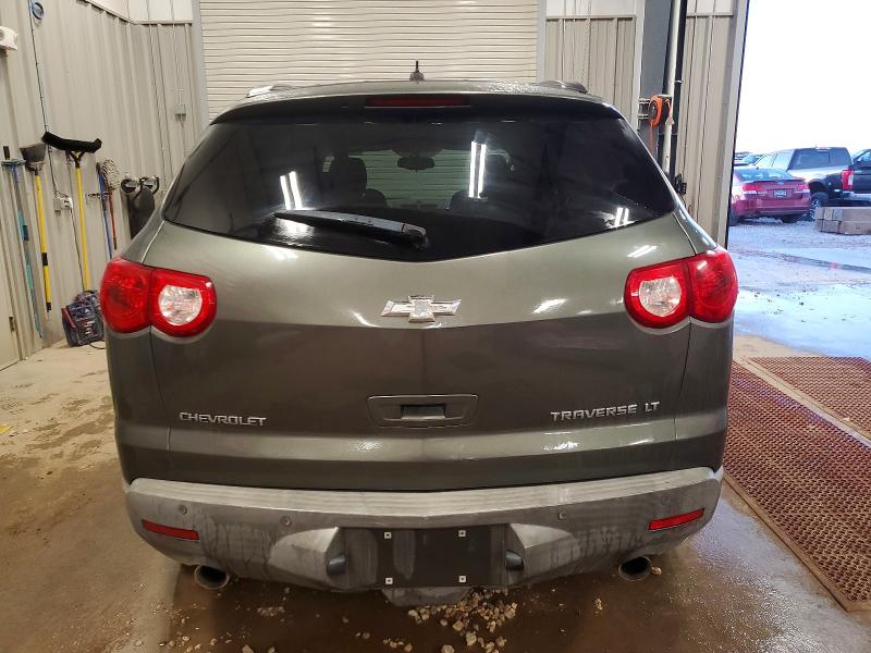 Photo 6 from auction – 2010 CHEVROLET TRAVERSE L with VIN 1GNLVFED8AJ235200