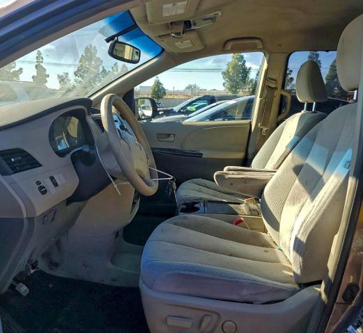 Photo 7 from auction – 2011 TOYOTA SIENNA LE with VIN 5TDKK3DC2BS004348