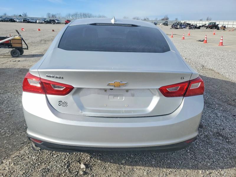 Photo 6 from auction – 2017 CHEVROLET MALIBU with VIN 1G1ZE5ST9HF229971