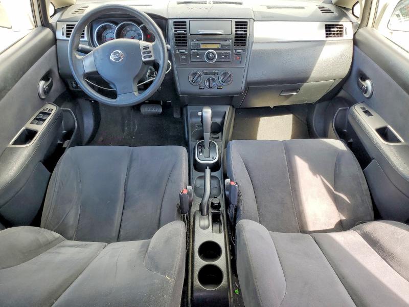 Фото 8 с аукциона – 2009 NISSAN VERSA S с VIN 3N1BC11E99L439149
