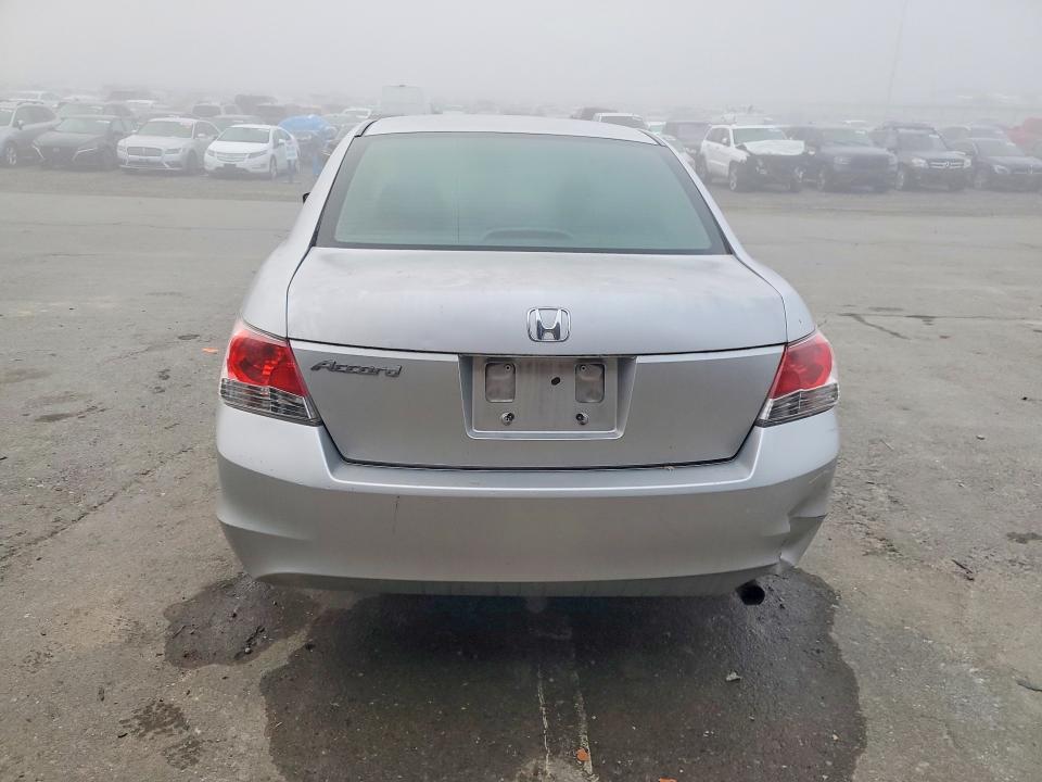 Photo 6 from auction – 2010 HONDA ACCORD LX with VIN 1HGCP2F34AA090353