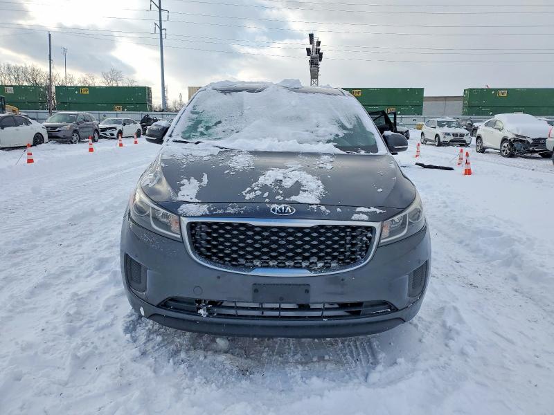 Photo 5 from auction – 2016 KIA SEDONA with VIN KNDMB5C14G6216809