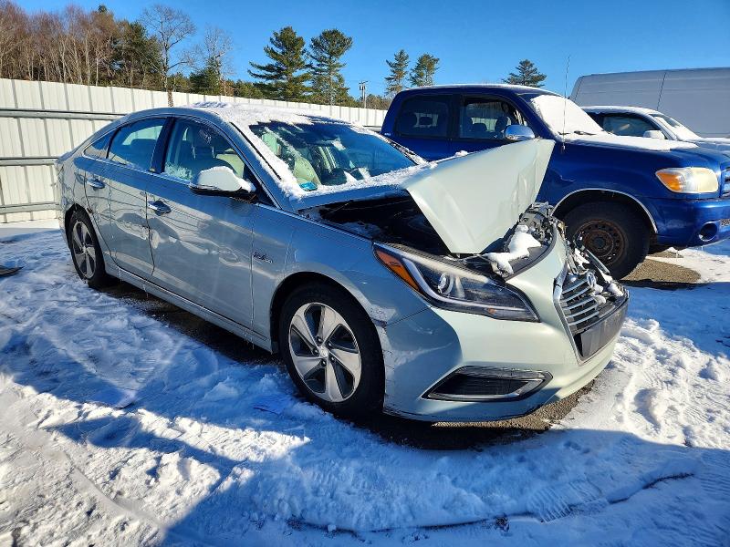 Photo 4 from auction – 2016 HYUNDAI SONATA HYB with VIN KMHE34L19GA009224