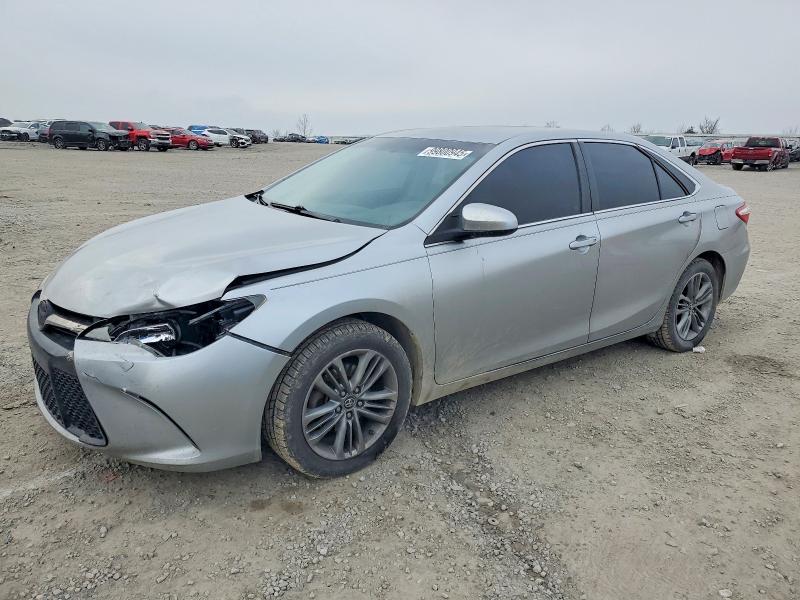 TOYOTA CAMRY LE 2017 with VIN 4T1BF1FKXHU336955 - Photo from auction