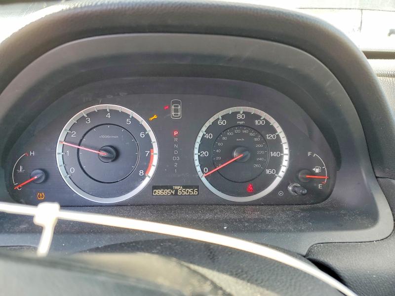 Photo 9 from auction – 2011 HONDA ACCORD LX with VIN 1HGCP2F33BA020098