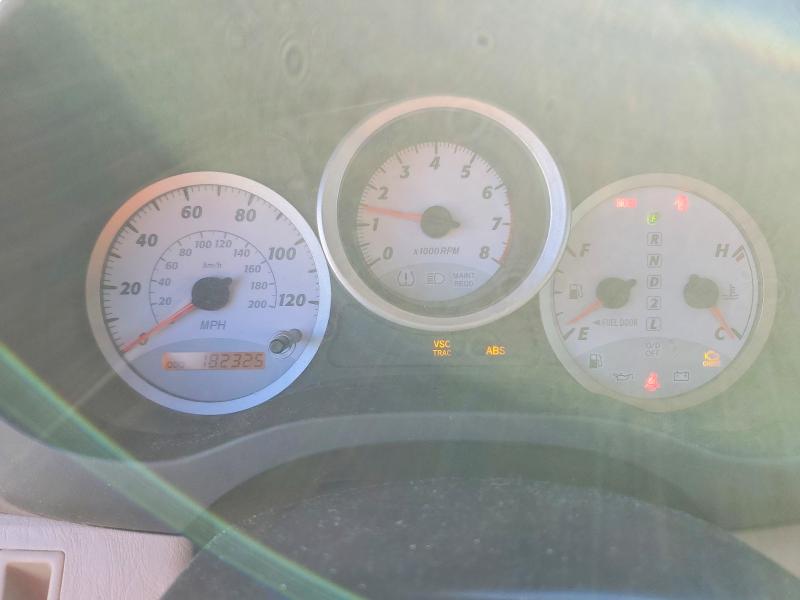 Photo 9 from auction – 2005 TOYOTA RAV4 with VIN JTEHD20V156042286