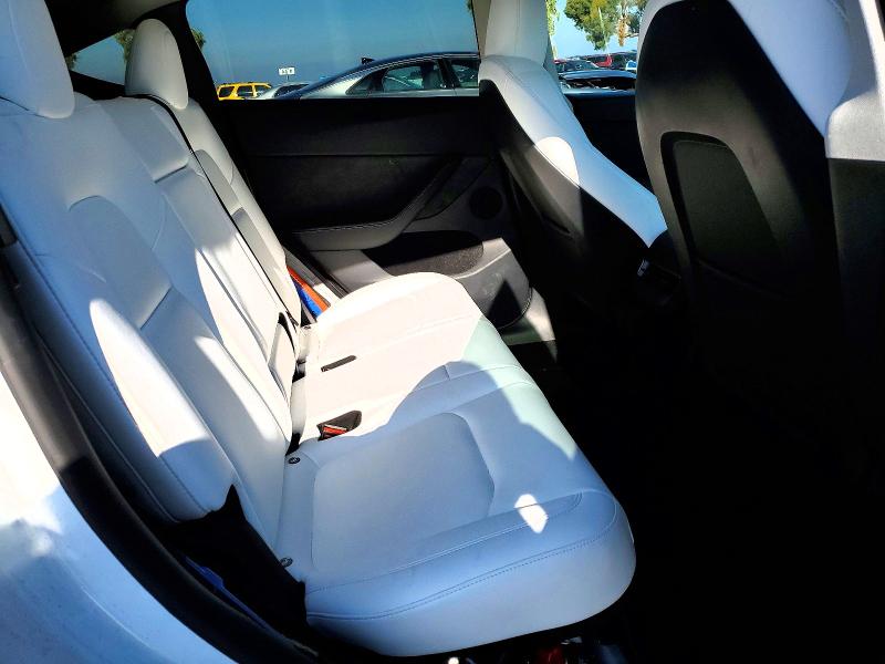 Photo 9 from auction – 2023 TESLA MODEL Y with VIN 7SAYGDEF4PF764712
