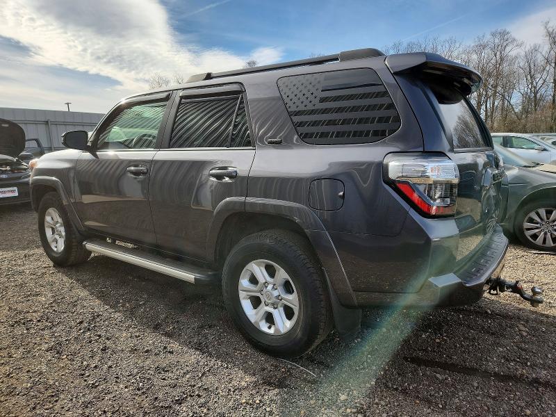 Photo 2 from auction – 2022 TOYOTA 4RUNNER SR with VIN JTEEU5JR9N5274548
