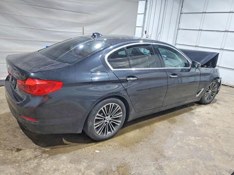 Photo 3 from auction – 2018 BMW 530 XI with VIN WBAJA7C57JWA74497