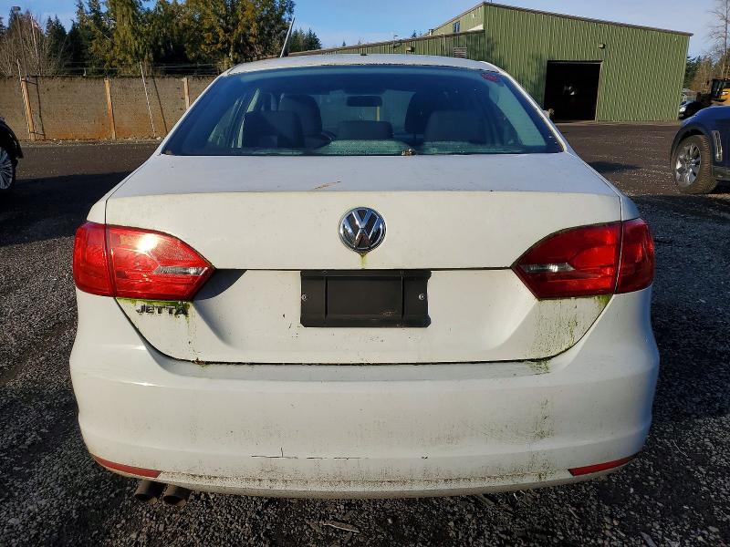 Photo 6 from auction – 2014 VOLKSWAGEN JETTA BASE with VIN 3VW2K7AJ0EM412973