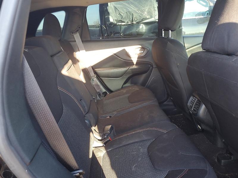 Photo 10 from auction – 2016 JEEP CHEROKEE with VIN 1C4PJMCSXGW285605