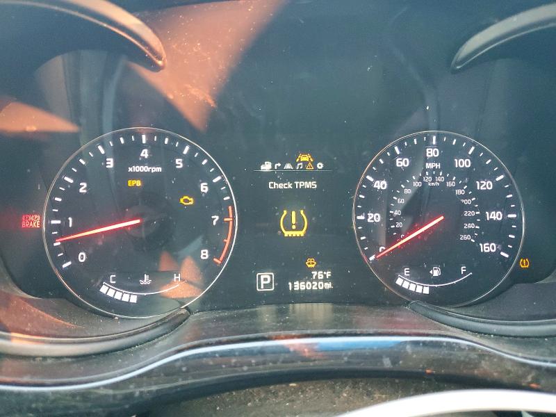 Photo 9 from auction – 2015 KIA K900 with VIN KNALW4D45F6018092